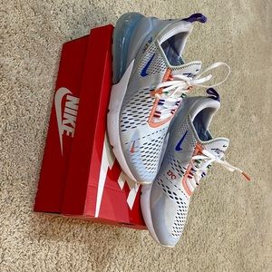 Multi colored Air Max 270 / size 7Y